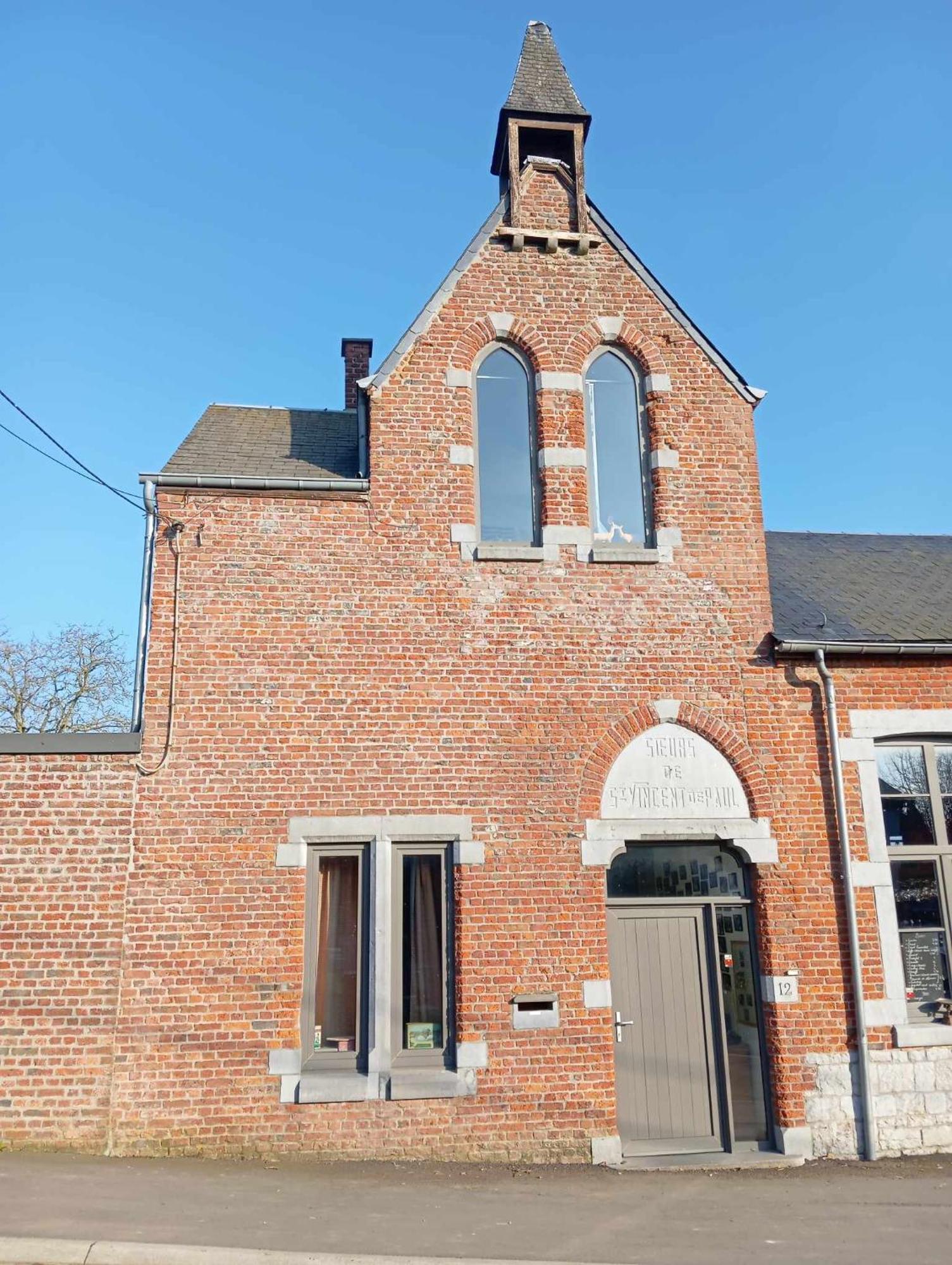ディナン La Chapelle Bed & Breakfast エクステリア 写真